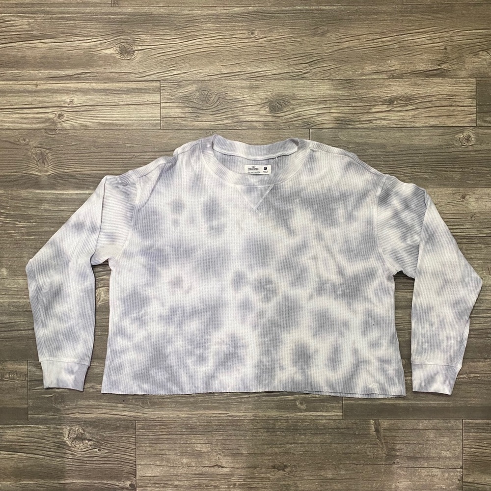 SALE!!❤️HOLLISTER Long sleeved shirt